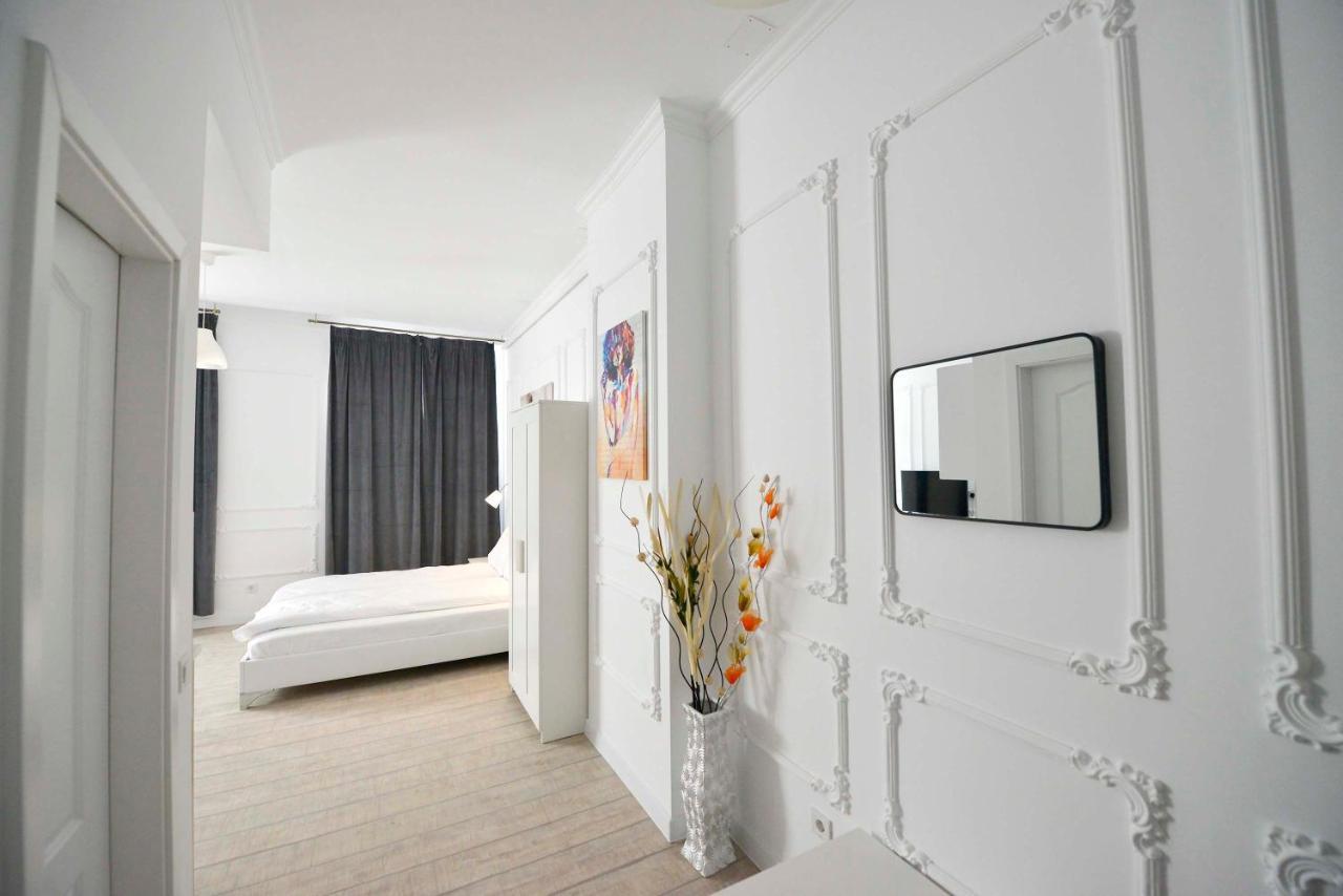 Otilia Aparthotel Bucareste Exterior foto