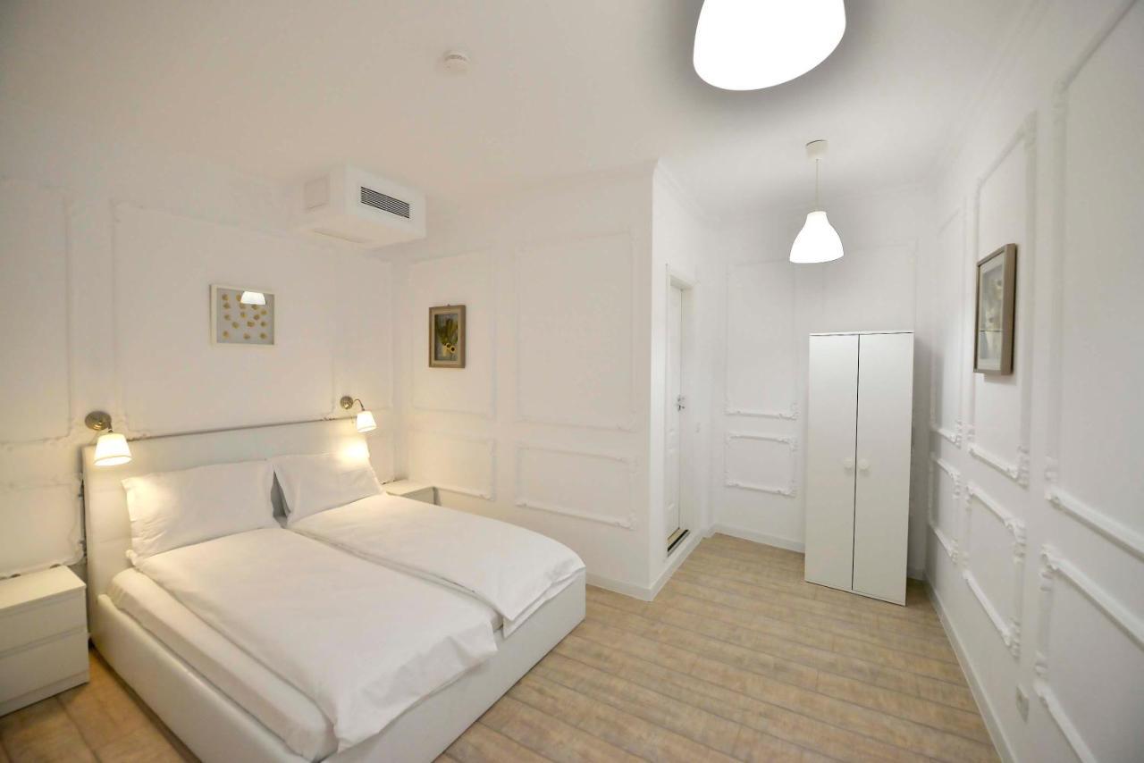 Otilia Aparthotel Bucareste Exterior foto